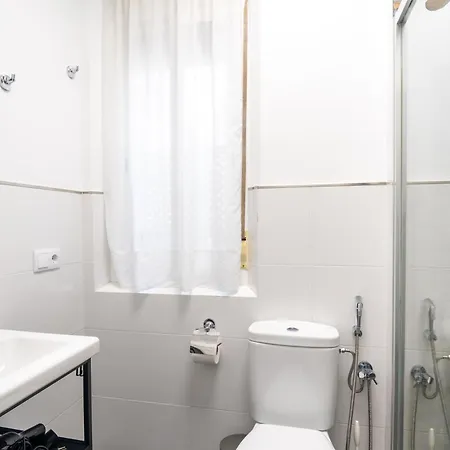 Geysotur Aligrama 34 アパート